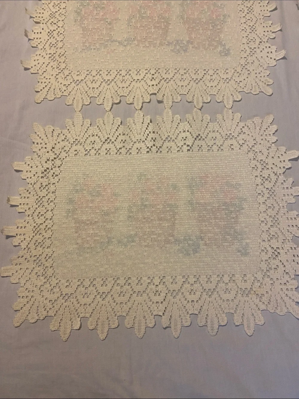 Set of 4 Floral Crochet Edge Placemats - Pink Rose Pots